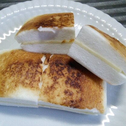 とろけたチーズが美味しいです(^.^)

おつまみに喜ばれましたヽ(*´∀｀)ﾉ♪